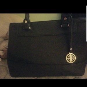 AR New York purse